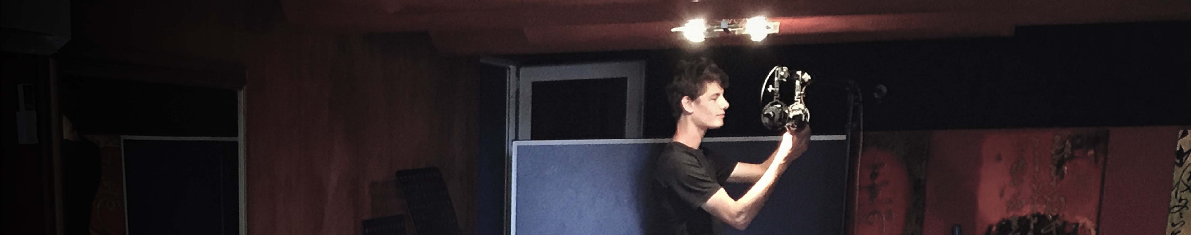 Yabby Pumping - Suction, Mud, Sand, Squirting Out  by Alexander Gastrell